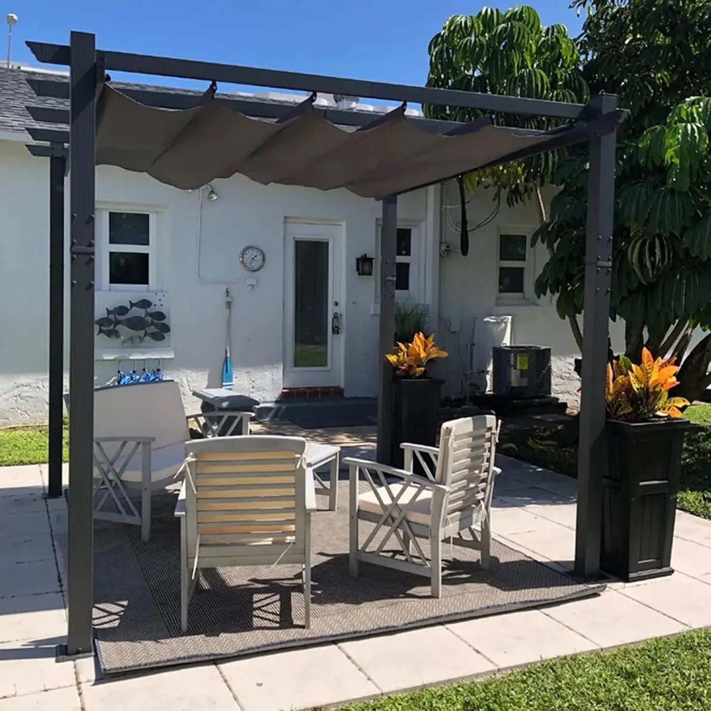 Outdoor Retractable Pergola With Sun Shade Canopy Aluminum Frame