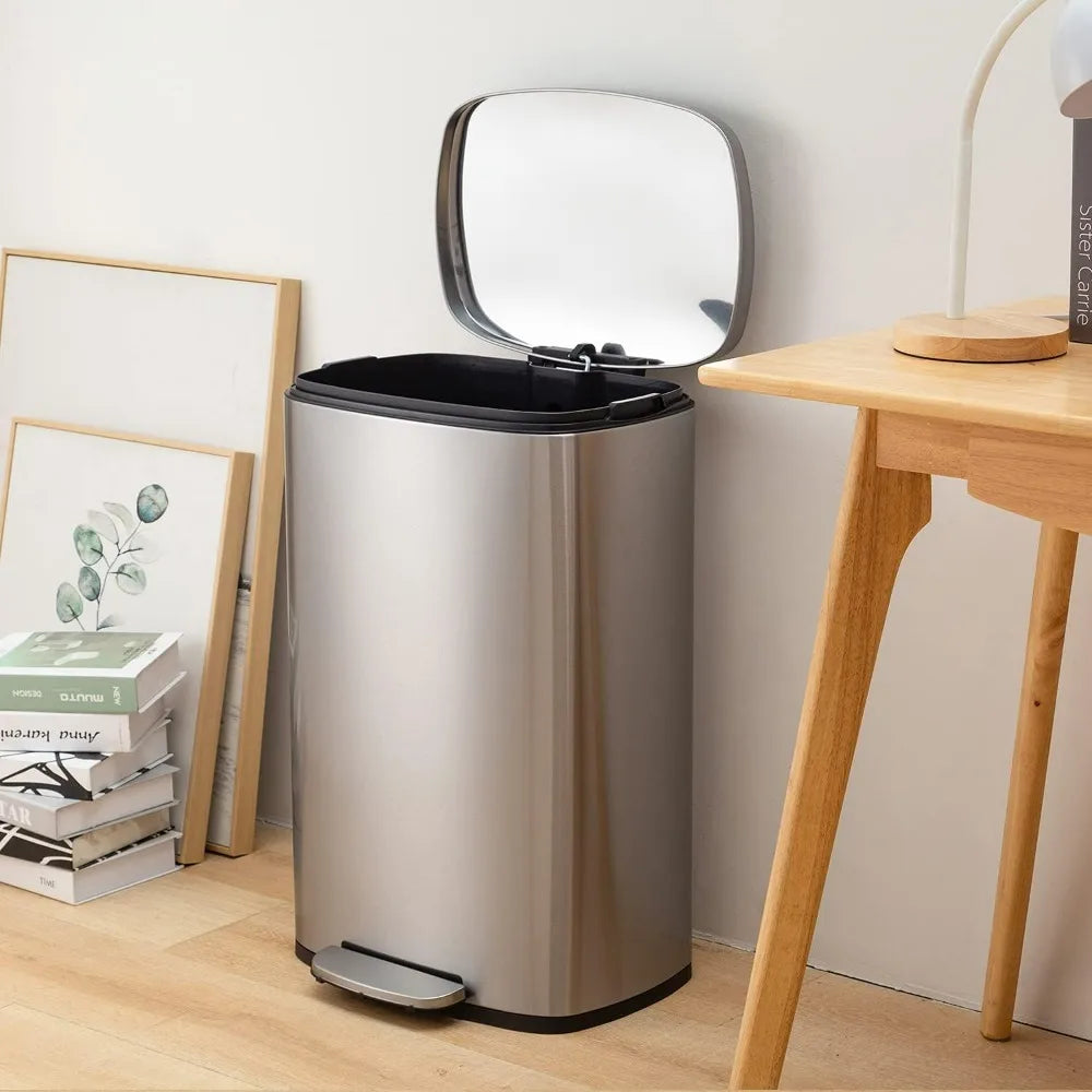 Brushed Stainless Steel Fingerprint-Proof Kitchen Step Trash Can With Lid